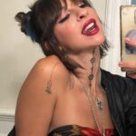 Gabbie Hanna Instagram - Almost 444got 😱