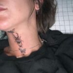 Gabbie Hanna Instagram - Did it 4:44real this time 💉🪲🕷🐞🦋 #BONUSROUND