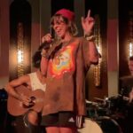 Gabbie Hanna Instagram - Full video up now on YT- all video & audio captured by the crowd on their phones :,) Tysm @pruprucachoo @rachierae97 @sanniyahantoinette @soviet_rasha @capturedbyjessica for taking the time to send your footage & ty for even being compelled to record it in the first place 🤟💕