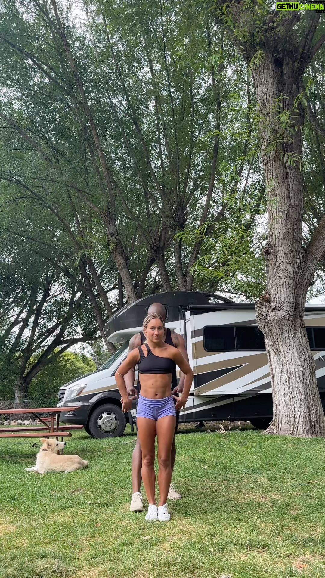 Gabi Butler Instagram - Back on my grind with my girl! ❤️