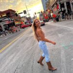 Gabi Butler Instagram - how you doin tennessee? ;) Nashville, Tennessee