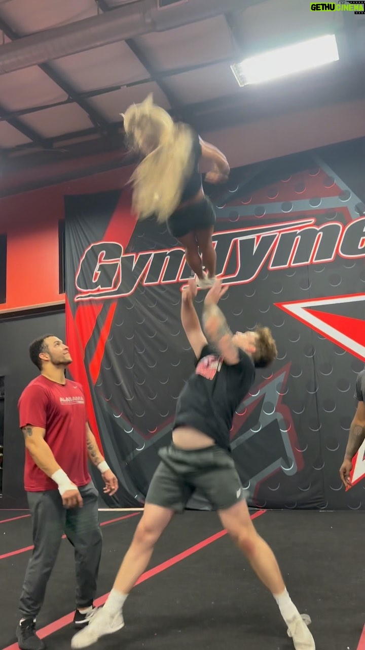 Gabi Butler Instagram - iโm sorry but this was too good ๐ฎโ๐จ๐ฅ @gauge.ashtonn youโre sickening ๐ค๐ฝ
