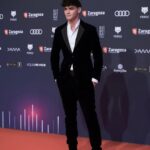 Gabriel Guevara Instagram - Un Honor para mi poder asistir por primera vez a los @premiosferoz , una experiencia maravillosa de la que pude disfrutar junto con algunos de mis compañeros mas preciados, gracias por esta aventura. Con @emporioarmani 📸: @teamup_media EDIT by: @erikasanzphoto Zaragoza, Spain