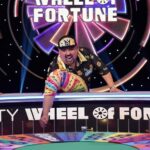 Gabriel Iglesias Instagram - It’s on TONIGHT!! #FluffyWheel 🤗