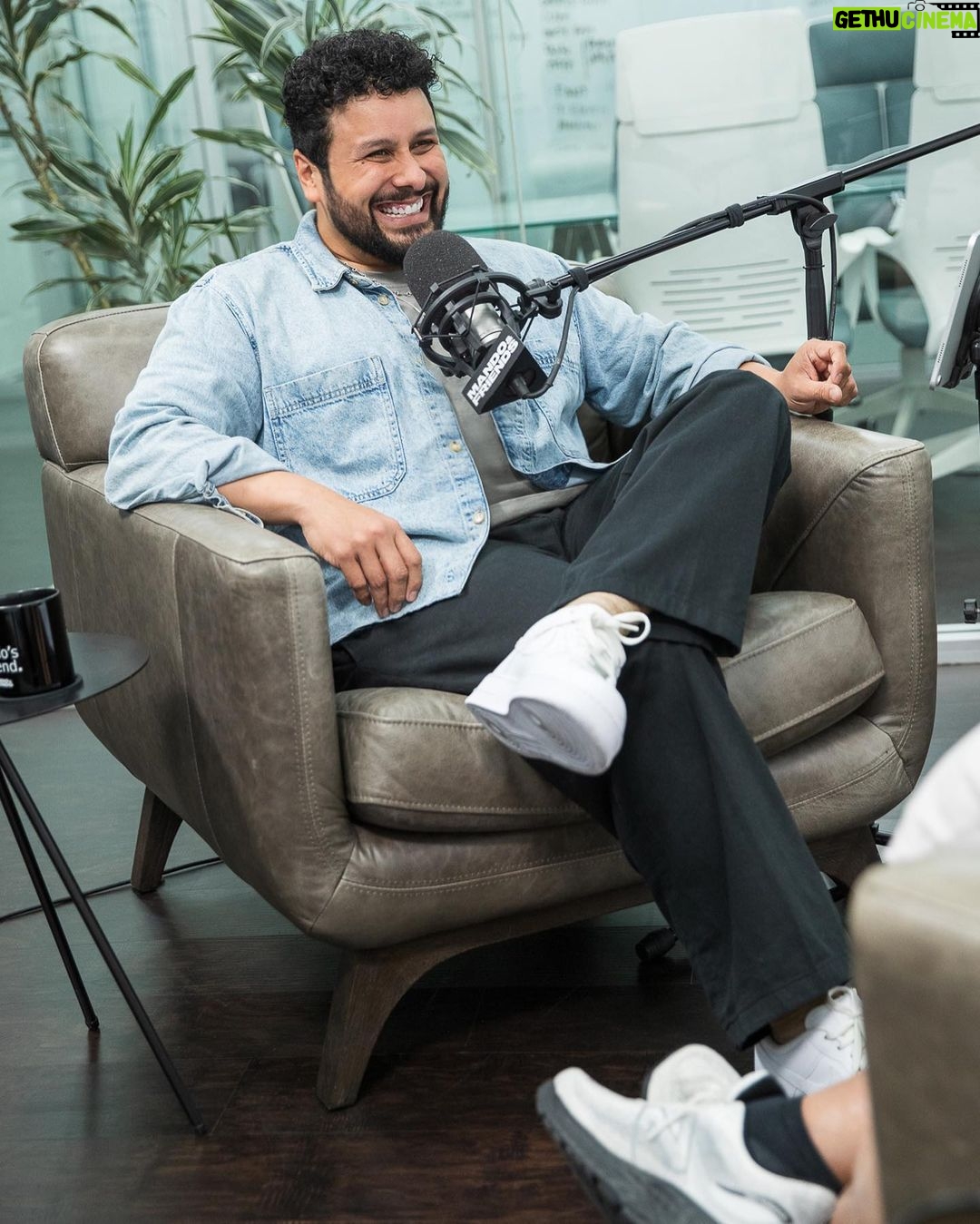 Gabriel Iglesias Instagram - M&F is Mando & FLUFFY for a special episode 21‼️🎤 Gabriel @fluffyguy Iglesias joins me on the couch to talk about his inspiring journey. The importance of sacrifice when it comes to following a dream — to how surviving a near death experience changed his perspective on life. Watch and listen to Mando & Friends Season 3, episode 21 now streaming (link in bio)! 🎙️📺 Hubwav