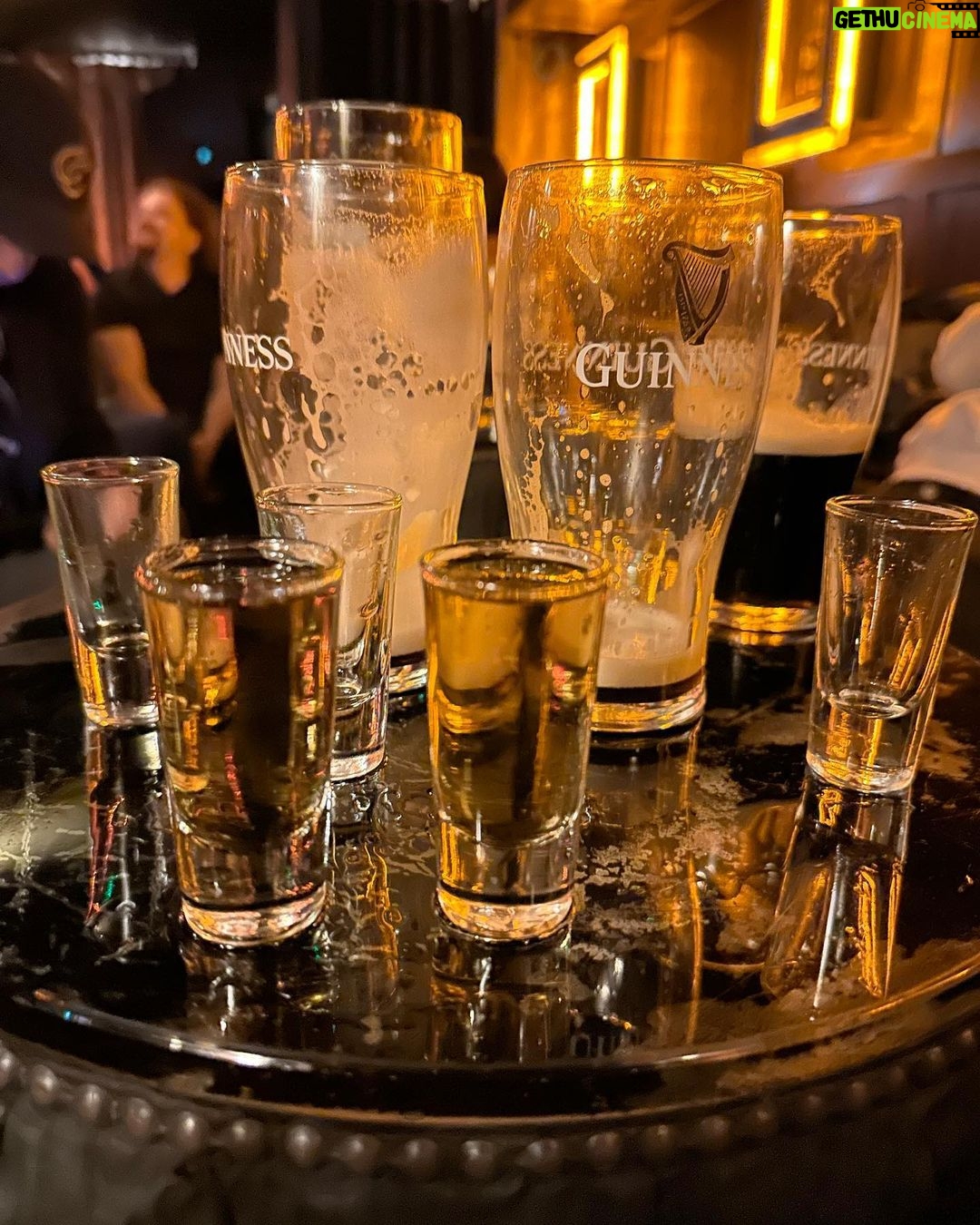 Gabriel Iglesias Instagram - My favorite part of this European Tour has been hanging out with friends after hours in Dublin 🇮🇪☘️🍻 #IrishMexicans Dublin, Ireland