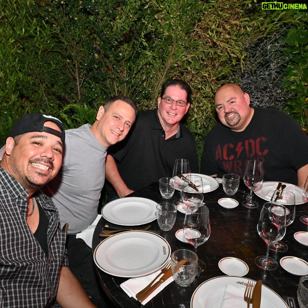 Gabriel Iglesias Instagram - Incredible first night in Portugal. I know it looks like we were in Thailand but that just the lights. We ate like kings. Thank u Enrique and Eric. Iβm still full π³ π΅πΉ πΈ @anunezphoto Lisbon, Portugal