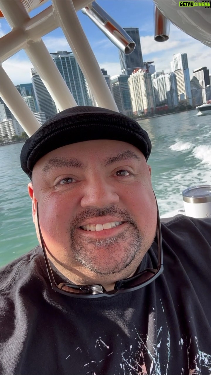 Gabriel Iglesias Instagram - Florida, here comes Fluffy 😁 Go to FluffyGuy.com and get ur tickets now.