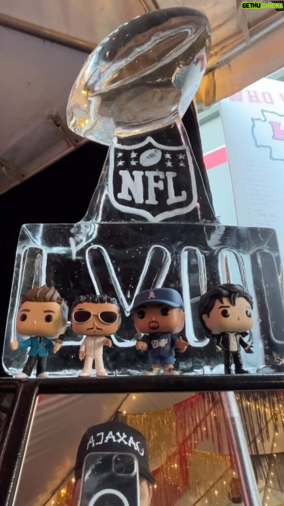 Gabriel Iglesias Instagram - Funmakers at Fluffybowl! Thank you to our host @fluffyguy and my Funmaking friends @aj_mclean @cdogg22 for a terrific touchdown time! @nfl #fluffy #fluffybowl #funmakermike @originalfunko #originalfunko