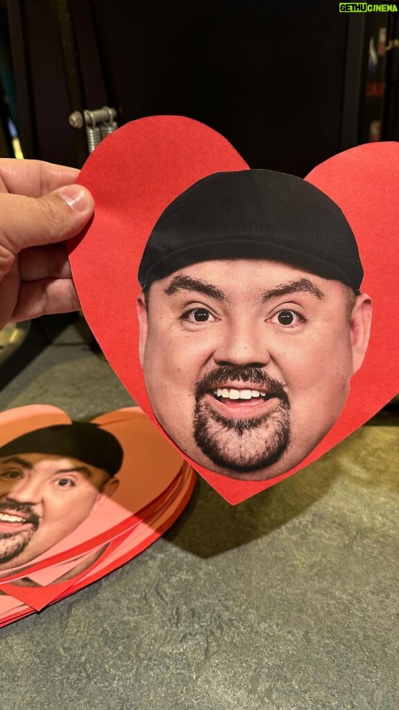 Gabriel Iglesias Instagram - My friends at @kearth101 will be part of my LA Valentines show at the @thekiaforum 🌹❤️ Giving away a pair of VIP tickets. Comment w/ a ❤️ to play.