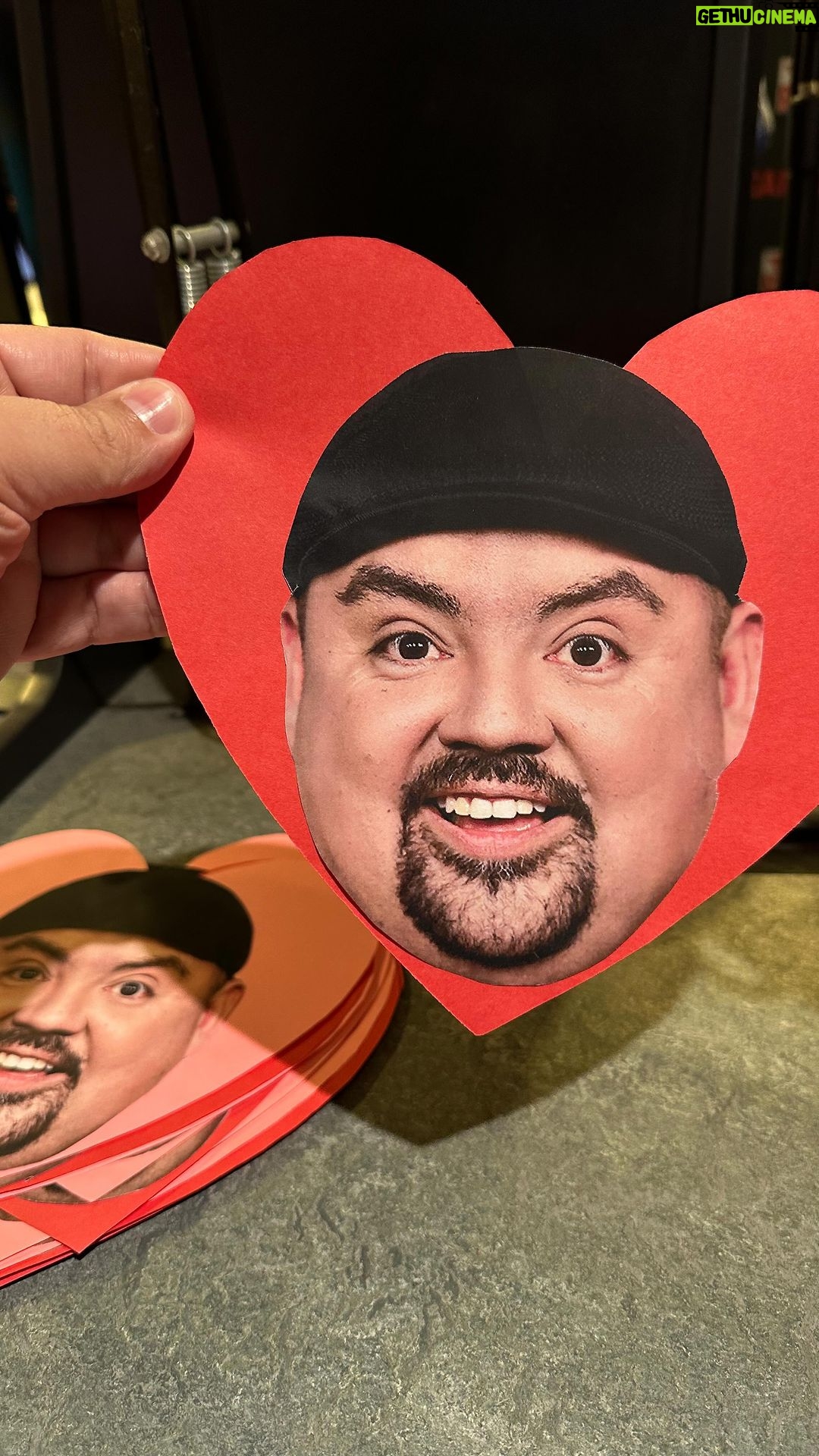Gabriel Iglesias Instagram - My friends at @kearth101 will be part of my LA Valentines show at the @thekiaforum 🌹❤️ Giving away a pair of VIP tickets. Comment w/ a ❤️ to play.