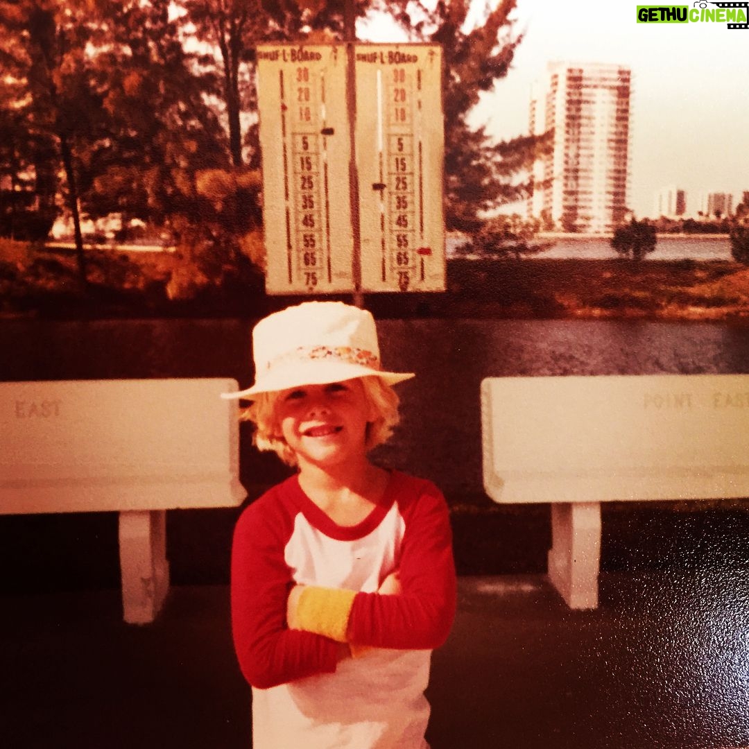 Gabriel Macht Instagram - #tbt visiting my grandparents condo this week and then throwing up some vacation photos from 35 yrs ago...#northmiami #memories @ahh_reee @professor_putty @juliemacht photo cred @mommele @stephen_macht back then and photo cred @jacindabarrett now