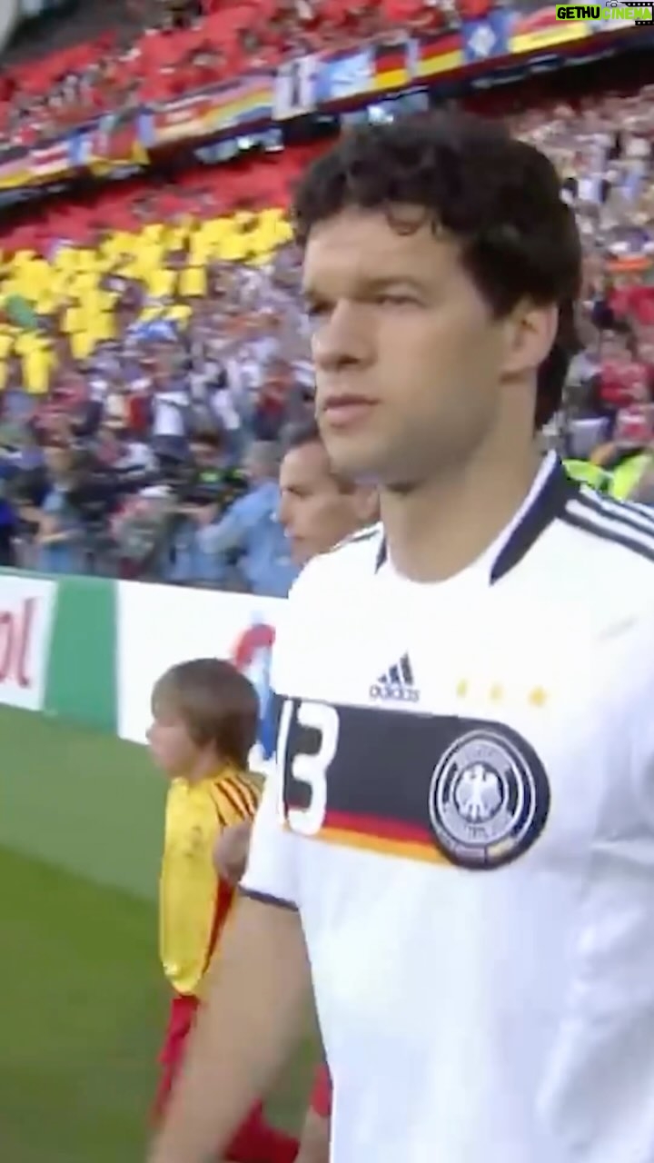 Gabriel Montiel Instagram - La historia de Michael Ballack #futbol #deportes #curiosidades Mexico City, Mexico
