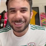 Gabriel Montiel Instagram - ¡LA PENÚLTIMA Y NOS VAMOS! 😅👋 Sobrinos, les dejamos los MOMIAZOS para la Jornada 1️⃣6️⃣ de @werevertumorro . ¡Mucho en juego para los próximos partidos! 🇲🇽⚽️ ¿A qué le van a meter en este fin? 🤔 #ApuestaEnCaliente 📲 Caliente.mx (link en bio) 🔥 #MásAcciónMásDiversión #LigaMx #FutbolMexicano