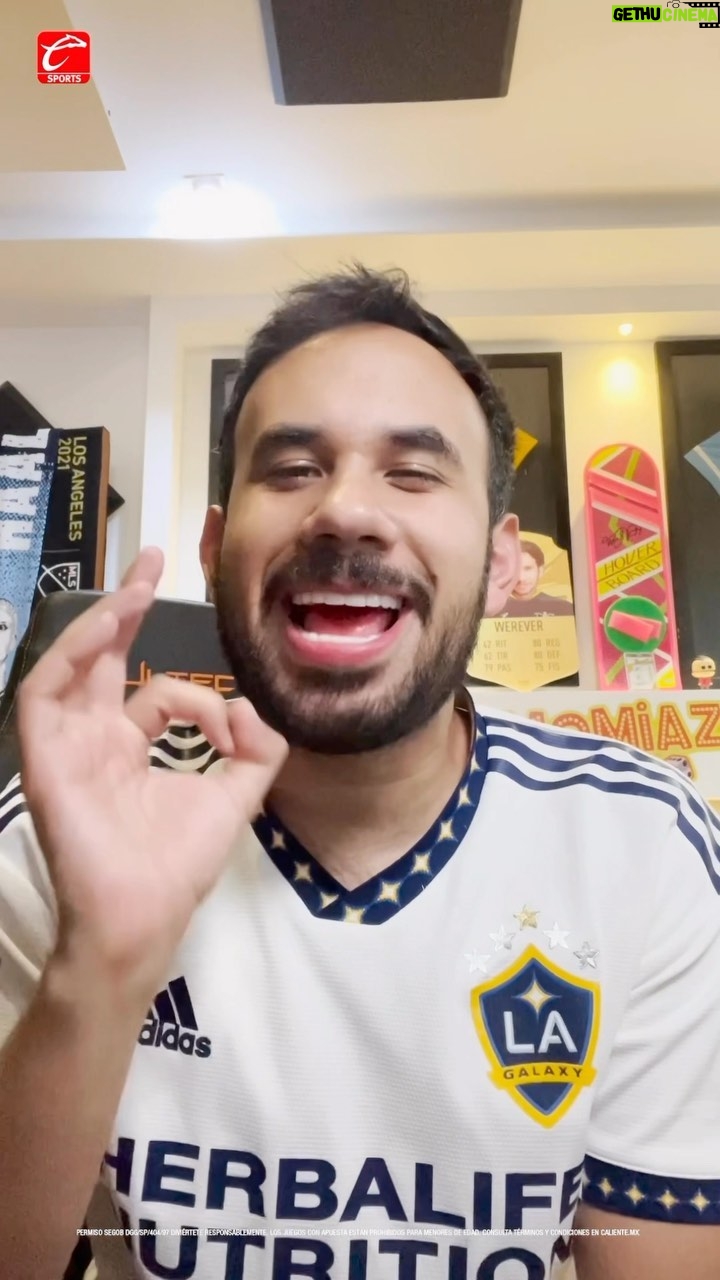 Gabriel Montiel Instagram - ¡UN NUEVO TORNEO Y MÁS APUESTAS! 🤩💸 @werevertumorro nos comparte sus picks para los partidos del fin de semana entre la #LigaMx y la #MLS. 🇲🇽🆚🇺🇸 ¿Les gustaron sus opciones? 🧐 #ApuestaEnCaliente 📲 Caliente.mx (link en bio) 🔥 #MásAcciónMásDiversión
