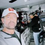 Gabriel Soto Instagram – Con todo 💪💥😅👊🌏🐉
@oscarduartej @memorochaa @boxrochmar @yorhealth