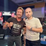 Gabriel Soto Instagram - Con mi socio pero sobre todo gran gran amigo @memorochaa 😀💪🥊. Gracias por todo Papayitas se te quiere. Vamos por más y a lograr a convertir a varios en campeones mundiales 💪💪💪💪🏆🏆🏆🥊🥊🥊😀😀😀😀 @fundacionntlt @boxing_time_mx