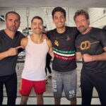 Gabriel Soto Instagram - Vamos con todo en tu pelea hoy @javid_serrano 💪🥊 @memorochaa @isaak_box @cancun_boxing @pepegomez1 @matchroomboxing @eddiehearn @daznboxing Cancún, México