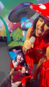 Gabriel Soto Instagram - Cada año innovando 🔝🔝🔝. Ayer en el upfront de @televisa @univision @televisaunivision nada más y nada menos @katyperry 😳🙌🏻💃🏼 #emocionesqueimpactan #televisaunivision @irinabaeva @diegooliveraok @joseron3 @barbaraislas @ximenacordoba Televisa