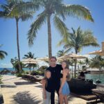 Gabriel Soto Instagram - GRACIAS @fairmontmayakoba por las finísimas atenciones. La hemos pasado ESPECTACULAR. Sin duda de los mejores hoteles de nuestro país 🔝🔝🔝🇲🇽🇲🇽🇲🇽#besthotels #fairmontmayakoba #inlakech Fairmont Mayakoba, Riviera Maya