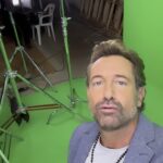 Gabriel Soto Instagram - Grabando promos para @televisa @univision 😄💫💪 #work #soblessed #sograteful 🙏🏼