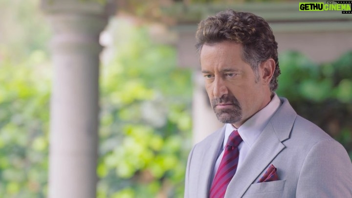 Gabriel Soto Instagram - Leandro empieza a cansarse de la relación entre Pablo y Manuela. No está dispuesto a ser rechazado por nadie. ¿Qué pasos tomará en #VencerLaCulpa?