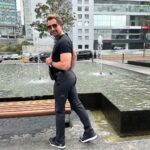 Gabriel Soto Instagram - @alomen + @kswiss + mi fotógrafa favorita = perfect combo 😘😎💫☀️❤️ @alo @kswissmexico