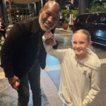 Gabriel Soto Instagram - My little champ #Miranda with one of the greatest Champs ever @bhopdaalien 🙏🏼😀🥊🔝 @goldenboy #RyanvsDuarte #teamduarte Houston, Texas