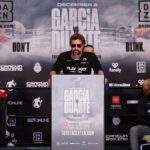 Gabriel Soto Instagram - Viviendo, disfrutando y agradeciendo el proceso y lo que viene 🙏🏼🥊 @oscarduartej #proximocampeondelmundo #idolo100mexicano 🇲🇽 @memorochaa @goldenboy @oscardelahoya @makeawar @pepegomez1 @daznboxing @playdoitmexico