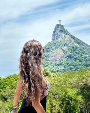 Galilea Montijo Instagram - Brasil 🇧🇷🇧🇷🇧🇷🇧🇷🇧🇷🇧🇷 QUE BELLO PAÍS 😍 #cristodecorcovado #riodejaneiro
