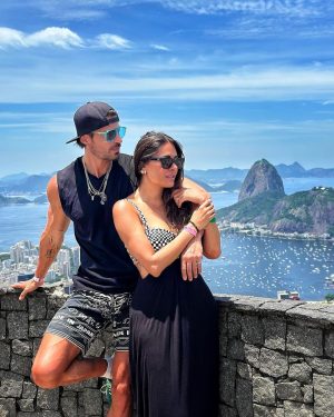 Galilea Montijo Instagram - Brasil 🇧🇷🇧🇷🇧🇷🇧🇷🇧🇷🇧🇷 QUE BELLO PAÍS 😍 #cristodecorcovado #riodejaneiro