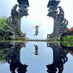Galilea Montijo Instagram - Me quiero quedar en #Bali 🤦🏻‍♀️😍 #Indonesia #besakihmothertemple 3ra foto: Literal lloraba de emoción😊al sentir este lugar lleno de magia 😍 Besakih Mother Temple