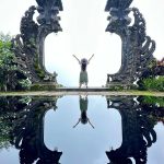 Galilea Montijo Instagram - Me quiero quedar en #Bali 🤦🏻‍♀️😍 #Indonesia #besakihmothertemple 3ra foto: Literal lloraba de emoción😊al sentir este lugar lleno de magia 😍 Besakih Mother Temple