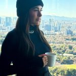 Galilea Montijo Instagram - El Monte Fuji 🗻 Y yo ❤️😍 #tokyo #montefuji Tokyo, Japan