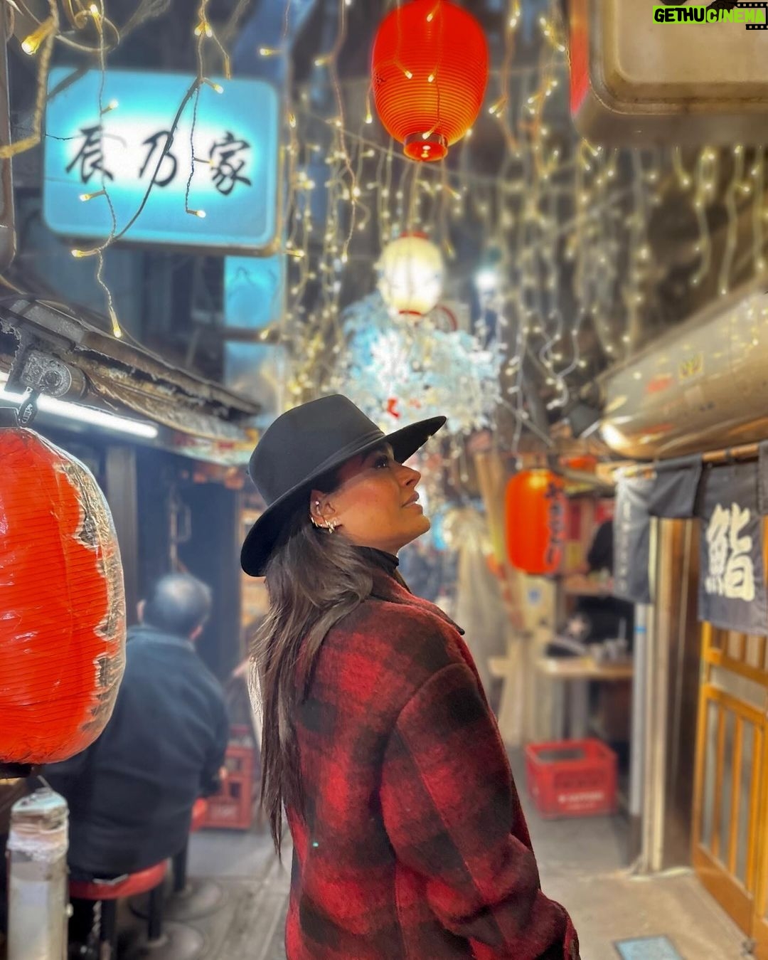 Galilea Montijo Instagram - #TOKYO πΌπ Shinjuku