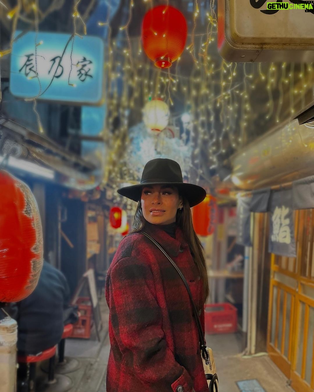 Galilea Montijo Instagram - #TOKYO πΌπ Shinjuku