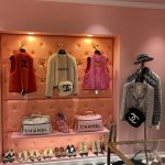 Galilea Montijo Instagram - Esta tienda es una locura 😍 @amore_tokyo #vintagechanel Tokyo, Japan