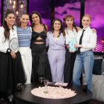 Galilea Montijo Instagram - Miércoles de rosada con las @netasdivinastv Las amooooo @natalia_tellez @danielamagun @consueloduval @paolarojas 💘💘 @canalunicable nos acompaña @gabrielsoto