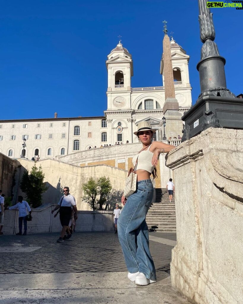 Gamila Awad Instagram - When in Rome 💫 Rome, Italy