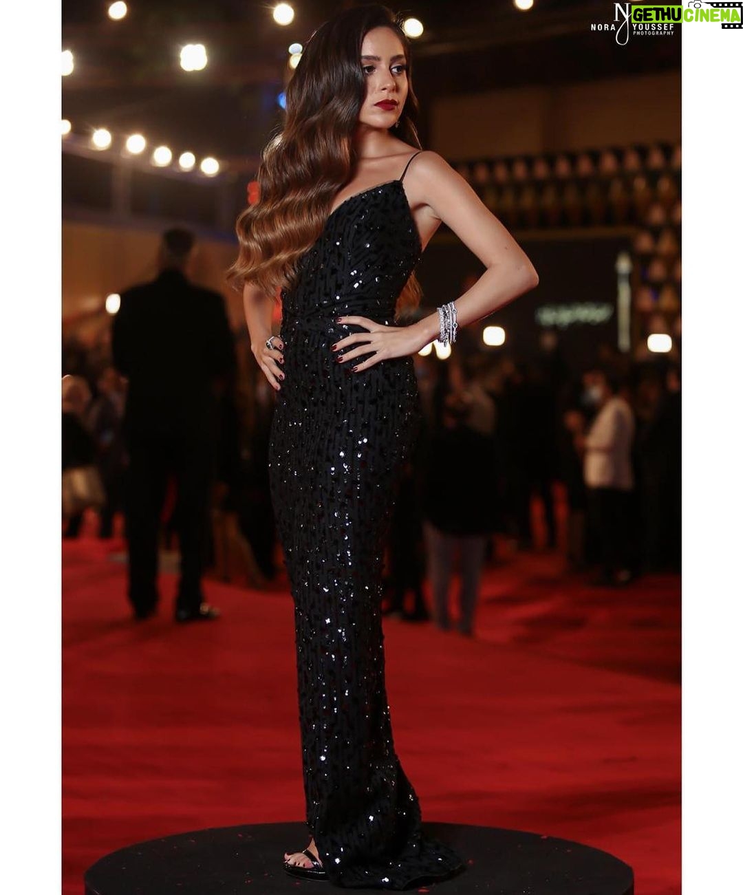 Gamila Awad Instagram - From the closing ceremony of Cairo International Film Festival 42nd edition ✨#ciff42 🖤 Styled by: @yasmineeissa Dress: @rasario Jewellery: @damasegypt Makeup: @rehamkhalifaa Hair: @ahmed__mounir Photography: @norayoussef_photography