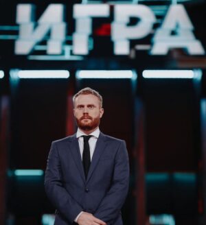 Garik Martirosyan Instagram - Официально! «Холдинг «Газпром-медиа» принял решение об ограничении съёмочных процессов шоу и программ из-за пандемии.
Такой режим работы распространяется на студийные и павильонные съёмки, в число которых входят «Суперстар! Возвращение», «Секрет на миллион» и другие 
шоу, в которых полный зрительный зал предусмотрен форматом проекта или франшизным договором. Все шоу приостанавливаются – съёмки отменены до стабилизации эпидемиологической ситуации, в том числе съёмочный процесс проекта ТНТ «ИГРА», где зрительный зал — неотъемлемая часть шоу». Надеюсь, всё будет хорошо! Будем ждать позитивных новостей. Берегите себя и будьте здоровы❤️ #тнт #игра #игранатнт