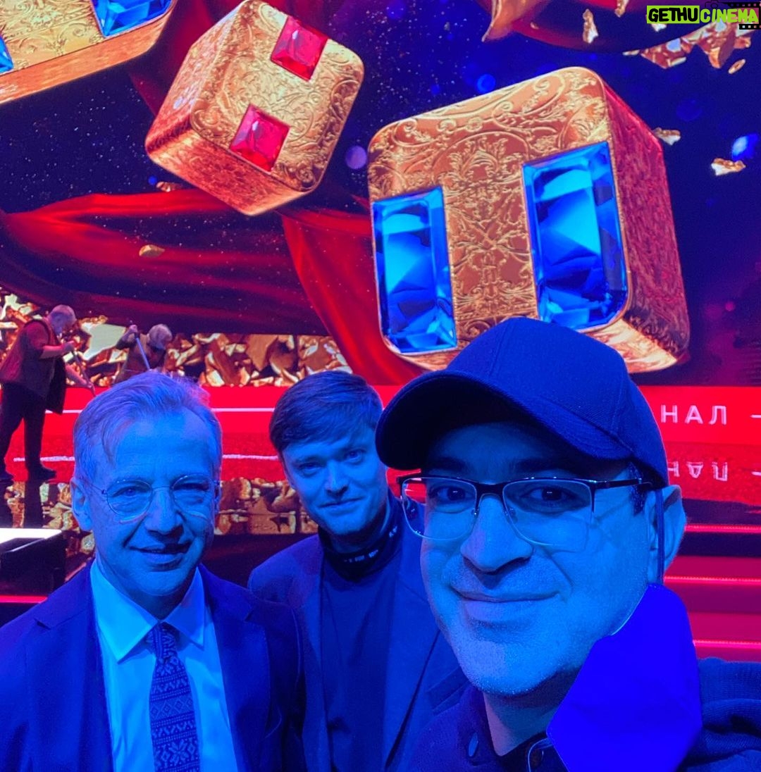 Garik Martirosyan Instagram - Презентация нового сезона ТНТ❤️ Роман Петренко и Аркадий Водахов - руководство ТНТ🔥 Там в руководстве, конечно, есть еще суперкрутые профессионалы, но поймал для селфи только их!