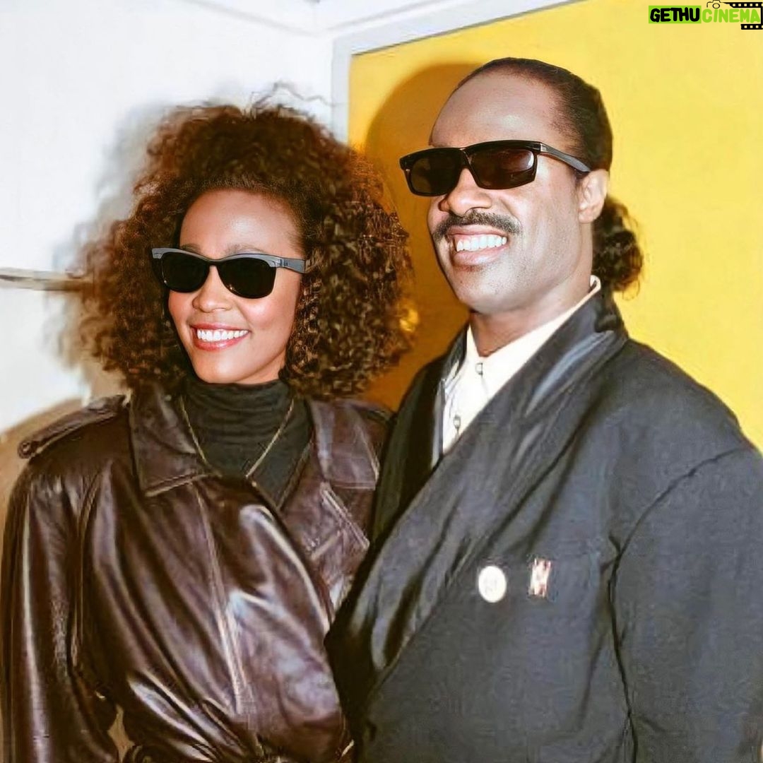 Garik Martirosyan Instagram - Послушайте песню We didn’t know. 🔥🔥🔥 Stevie Wonder and Whitney Houston. Интересно, спустя столько лет, как она вам зайдет?