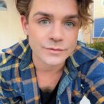 Garrett Clayton Instagram - What do you think of this tech?! If y’all haven’t seen how awesome the #videoleap app is for editing, warping, and manipulating your vids, get on it! It’s so much fun to play around with that I could mess with it for hours! @videoleap_by_lightricks #LightricksPartner