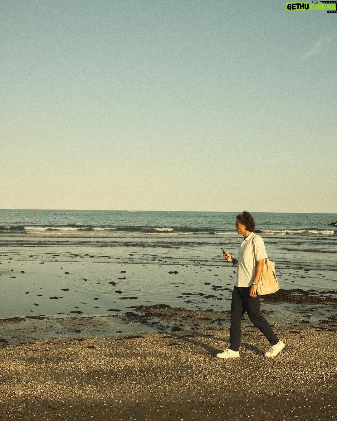 Gavin Casalegno Instagram - Thanks Venice film festival for having me :) Outside the red ropes and on the beach🤠🫶 Venice, Italy