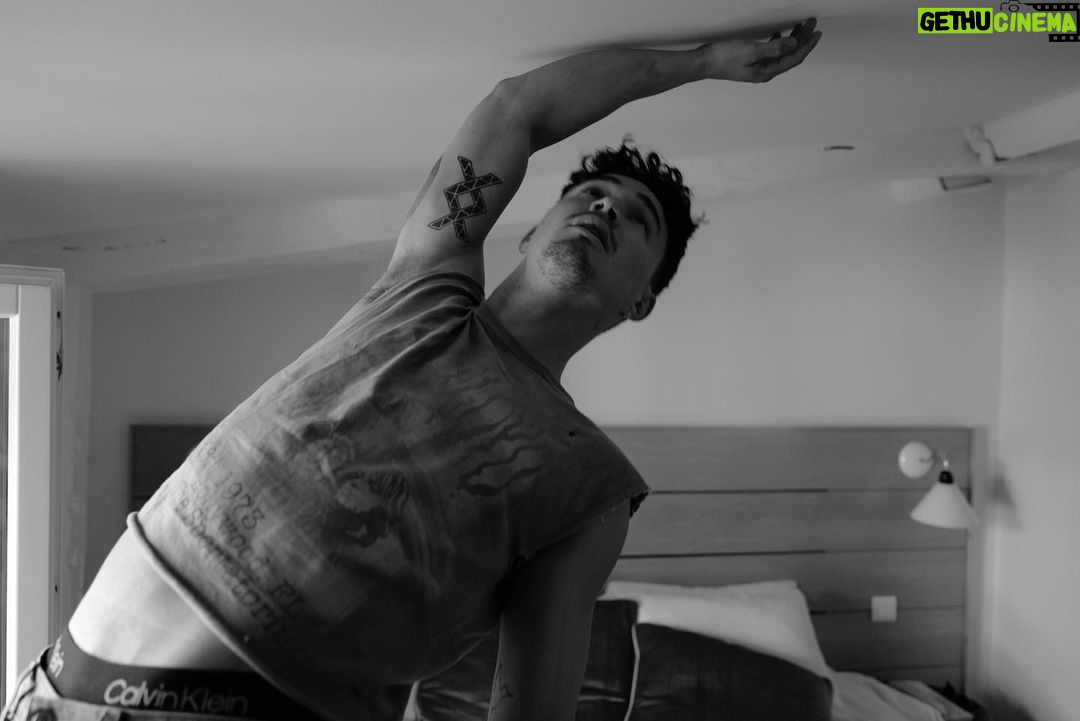 Gavin Leatherwood Instagram - Falling down in small rooms Paris, France 📷 @tanguyonakoy