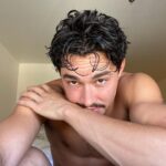 Gavin Leatherwood Instagram - Ready for the plunge 🌊🏊🏼‍♀️
