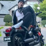 Gavin Leatherwood Instagram - Look at this big hog 🏍️