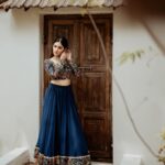 Gayathri Suresh Instagram - •PALLAVI•✨ SHOOT - @storiesofajay MUA - @makeover_by_sruthivipin_ Stylist - @studio.alamara ORNAMENTS - @golden_cup_fashion_jewellery