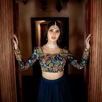 Gayathri Suresh Instagram - •PALLAVI•✨ SHOOT - @storiesofajay MUA - @makeover_by _sruthivipin_ COSTUME - @studio.alamara ORNAMENTS - @golden_cup_fashion_jewellery